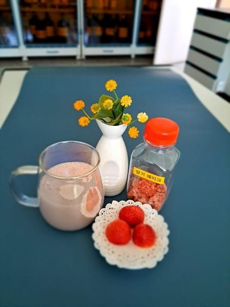 비타민C 가득 담은 딸기 쉐이크 개발 post image