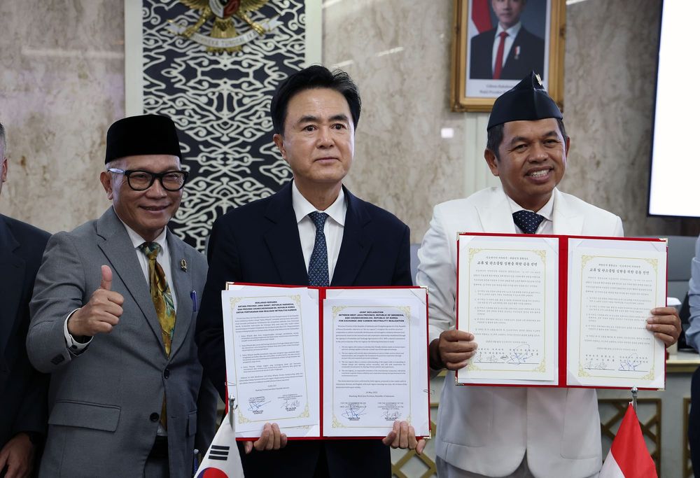 인니 ‘경제수도’와 탄소중립 공동선언...  언더2연합 아·태 의장 김태흠 지사, 서자바주와 ‘환경 협력’ 약속 post image