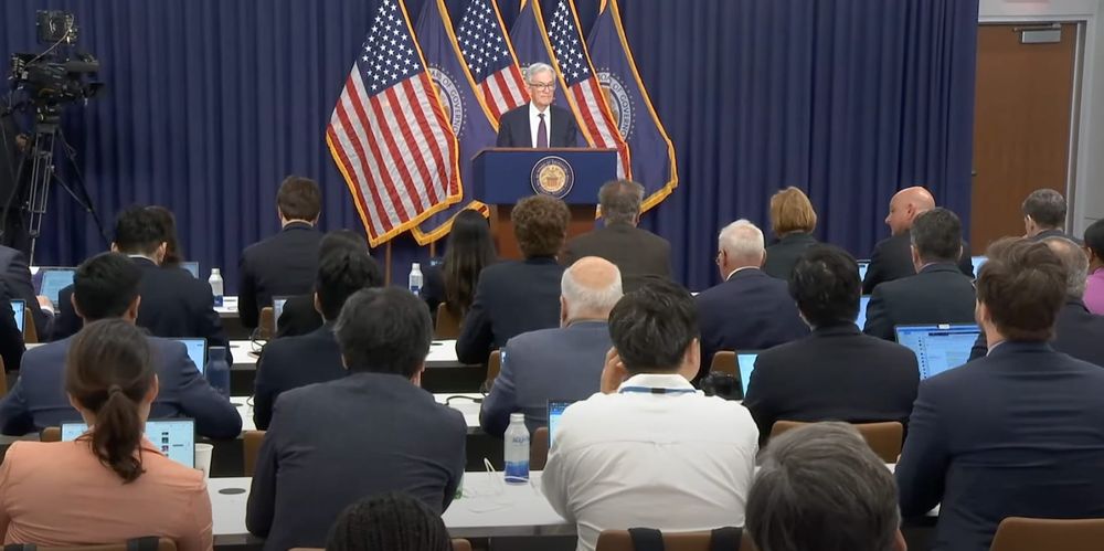 미 연준, 기준금리 4.25~4.50% 동결... 관세 혼란 속 신중한 행보 post image