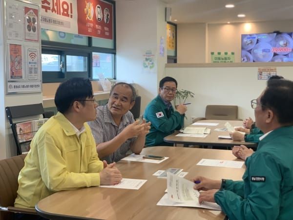 숨 막히는 더위 속 이동노동자 쉼터 현장 점검 post image