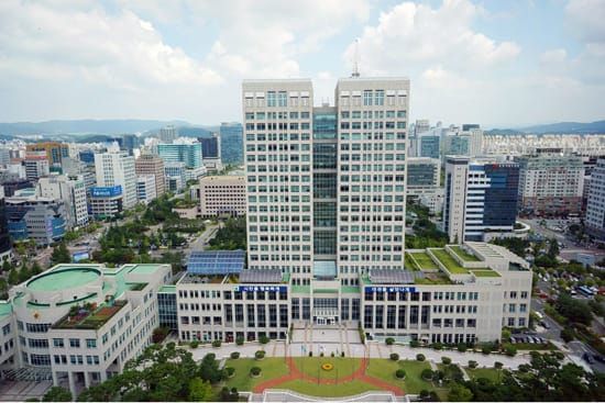 도심 속 반딧불이의 향연, 대전곤충생태관에서 열린다 post image