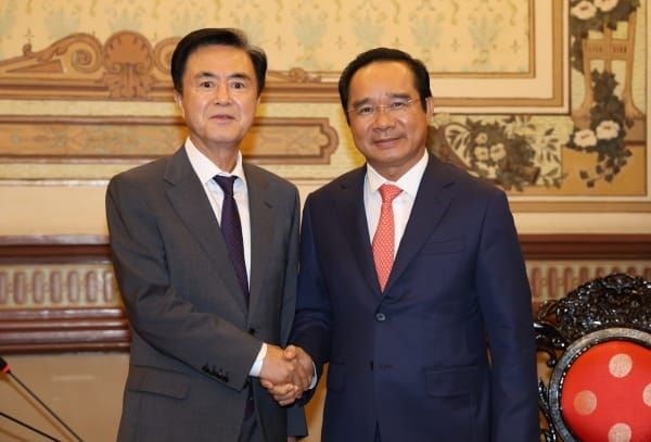 ‘베트남 경제문화 수도’ 와 교류 물꼬 post image