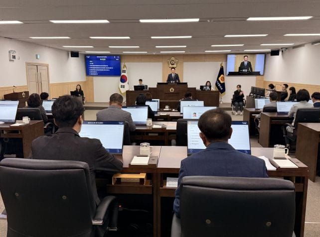 충청광역연합의회, 제6회 임시회 개회 post image