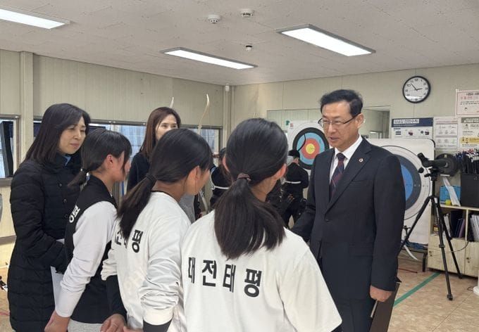 대전시의회 민경배 의원, 교육 현장과의 소통으로 실천형 의정활동 펼쳐 post image