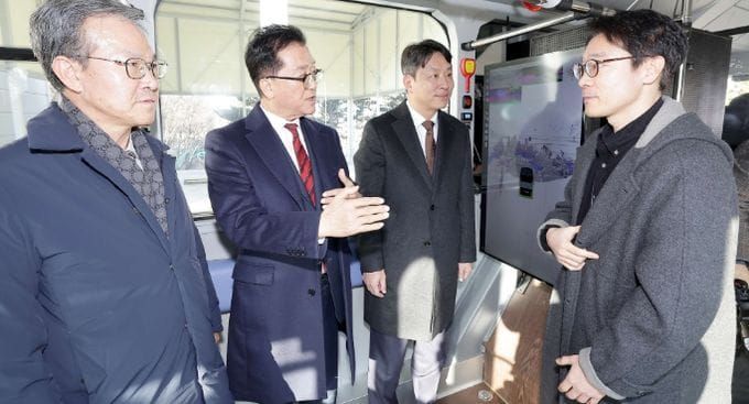 대전시의회 조원휘 의장 “대전 미래교통 실증 시작” post image