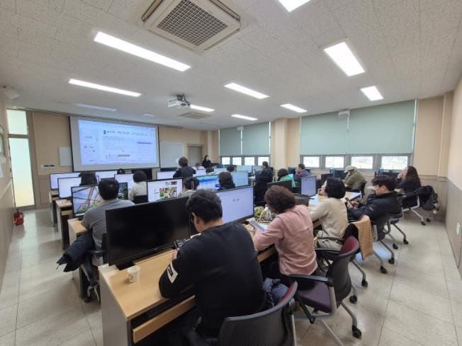 부여, 맞춤형 정보화 교육으로 농업인 디지털 역량 강화 나서 post image