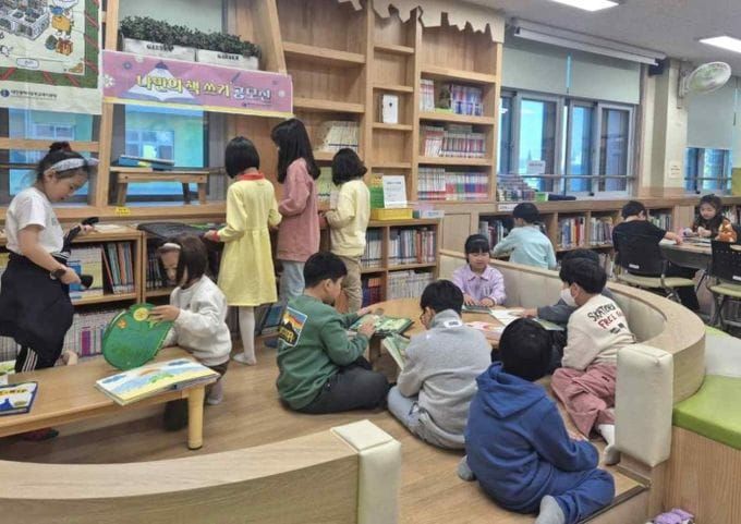 대전동부교육지원청, 학교로 찾아오는 세상에 하나뿐인 서점 운영 post image