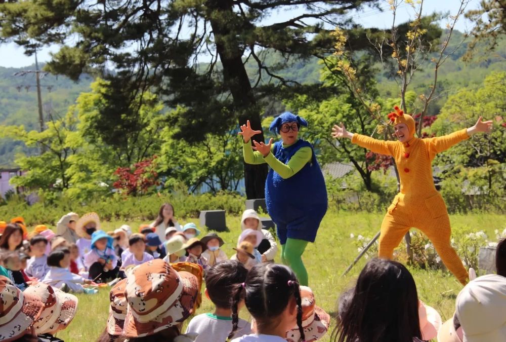 스웨덴 마임 극단 ‘밈 테아트른’ 내한 공연 성료… 전국 4개 도시 사로잡은 북유럽 마임의 정수 post image