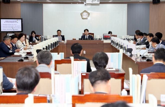 충남도의회 예결특위, 충청남도 결산안 및 제1회 추경안 원안 가결 post image