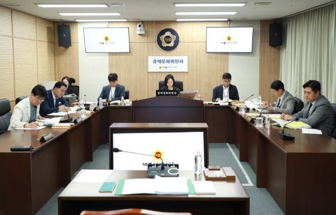 세종시의회 경제문화위원회, 세종대평시장 폭염 및 집중호우 대비 현장방문 post image