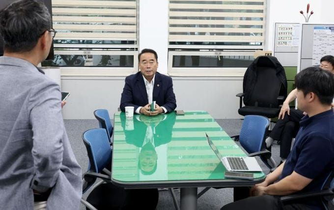 대전시의회, 고물가·경기침체 속 ‘시민과 고통분담’ post image