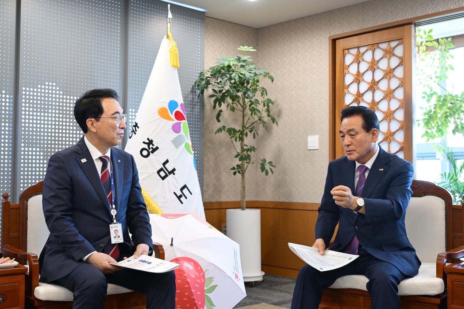백성현 논산시장, 노후화 백제병원 '업그레이드' 요청… 박수현 지사 '투트랙 전략'으로 화답 post image
