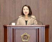 충청남도의회 이연희 의원 “지역소멸 극복 위한 정책 중단 없이 추진해야” post image