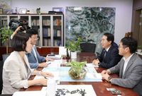 박수현 지사 “발전통합본사 충남 설치” 요청 post image