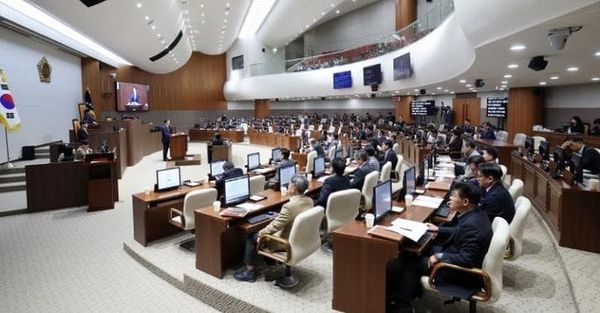 충남도의회, 제365회 임시회 47개 안건 처리 후 폐회 post image