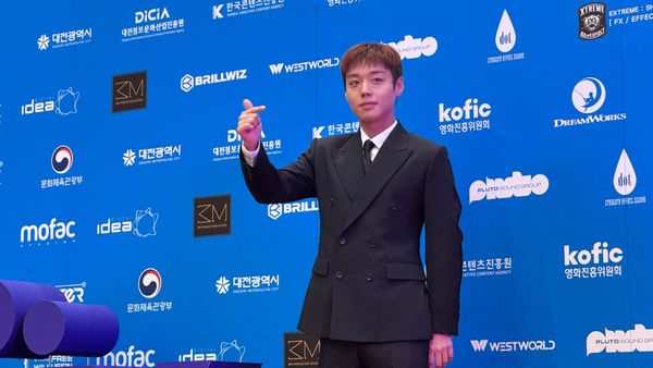대전 밤하늘 밝힌 레드카펫… 'DFX OTT어워즈' 대상은 배우 박지훈 post image