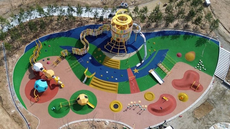 새롭게 단장한 홍예공원서 봄 나들이 즐겨요! post image