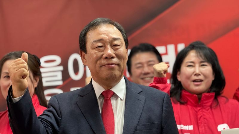 "기적에서 완성으로"... 최민호 세종시장, 재선 출마 선언. "지난 4년은 나에게 40년!" post image