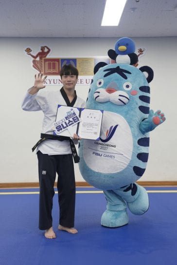 “발차기와 폭풍 질주, 두 청년이 그려낼 감동”...2027 충청 U대회‘유니스타’위촉 post image