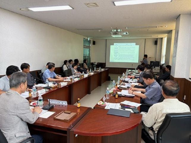 충남도, 인삼‧약초산업 지속가능 성장전략 마련 본격 post image