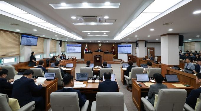 논산시의회, 제274회 임시회 개회 post image