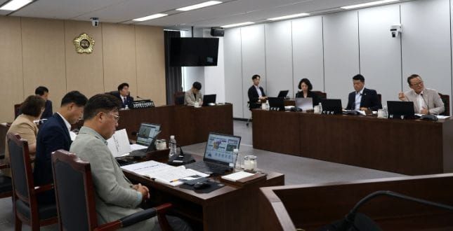 충청광역연합의회 제2대 의회 원구성 이후 업무보고 청취 post image