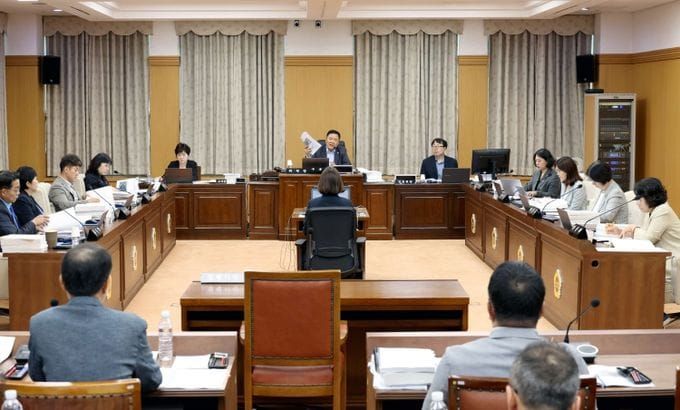 대전시의회, 공공재산 특위, 주요 사업 추진 과정 집중 점검 post image