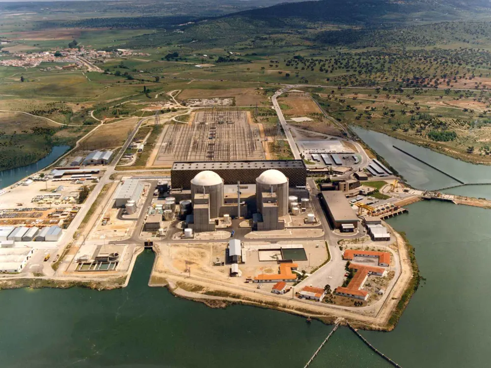 España prolonga Almaraz hasta 2030 ante la volatilidad energética y los altos precios del gas