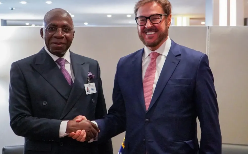 Venezuela y Angola analizan alianzas estratégicas de inversión en los sectores petrolero y minero