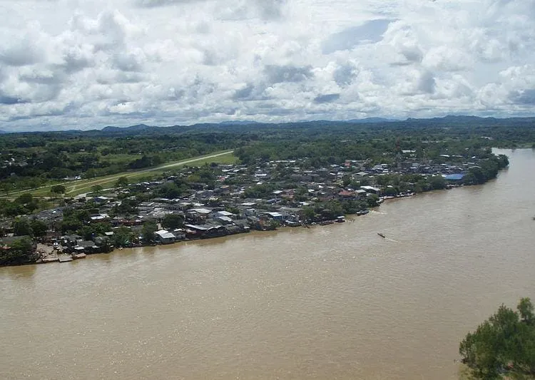 La minería ilegal en el río Nechí de Colombia genera hasta $7.000 millones anuales para redes criminales