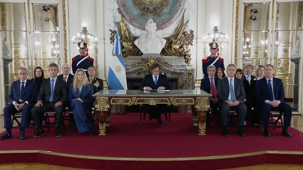 Milei endurece la ofensiva argentina contra Sea Lion, el primer gran proyecto petrolero cerca de las Malvinas
