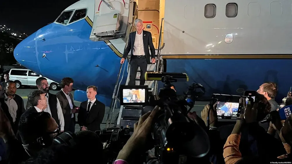 Chris Wright llega a Venezuela para acelerar nuevos acuerdos petroleros y la entrada de empresas estadounidenses