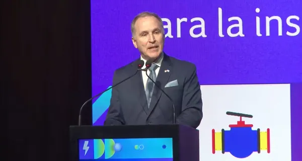 Estados Unidos respalda la política energética argentina y llama a acelerar las inversiones