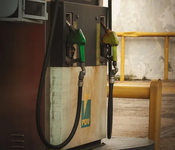 PDVSA asegura que Venezuela volvió a cubrir su demanda de gasolina y diésel sin importaciones