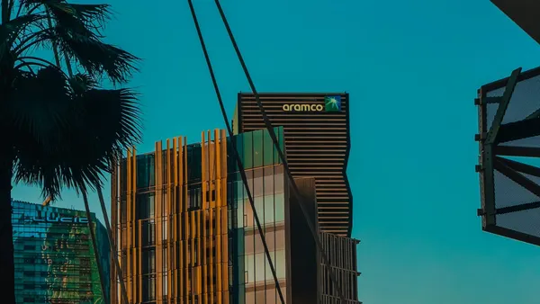 Saudi Aramco suspende las entregas de crudo a clientes europeos en octubre por ataque a oleoducto