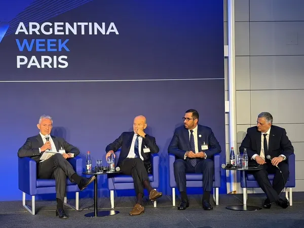 YPF confirma la firma de la Decisión Final de Inversión de Argentina LNG para el 26 de noviembre junto a Eni y XRG
