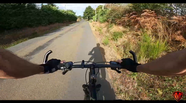 À la rencontre d'un SURVIVANT sur la route d'Alençon !