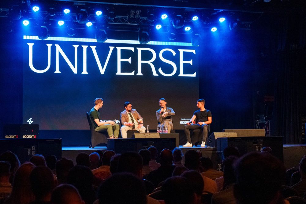 Taivo Pungas speaking on a panel at Lightyear Universe, Budapest