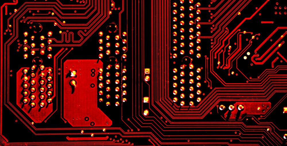 Tornado Cash vs. Uniswap: Who Controls The Code? post image