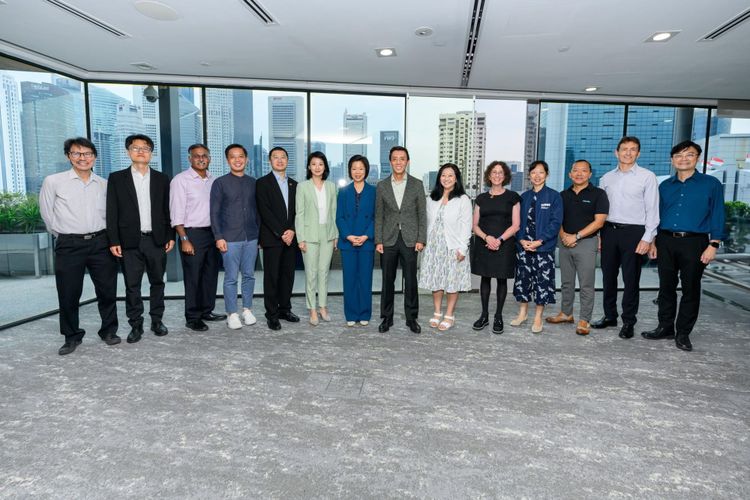 Jinhua Zhao Joins the Singapore Ministry of Transport Steering Committee on AV