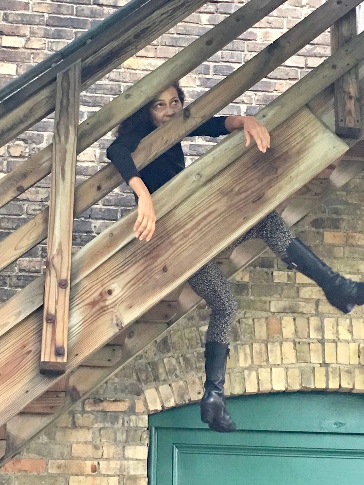 Minneapolis, MN: DANGER ROUSSE