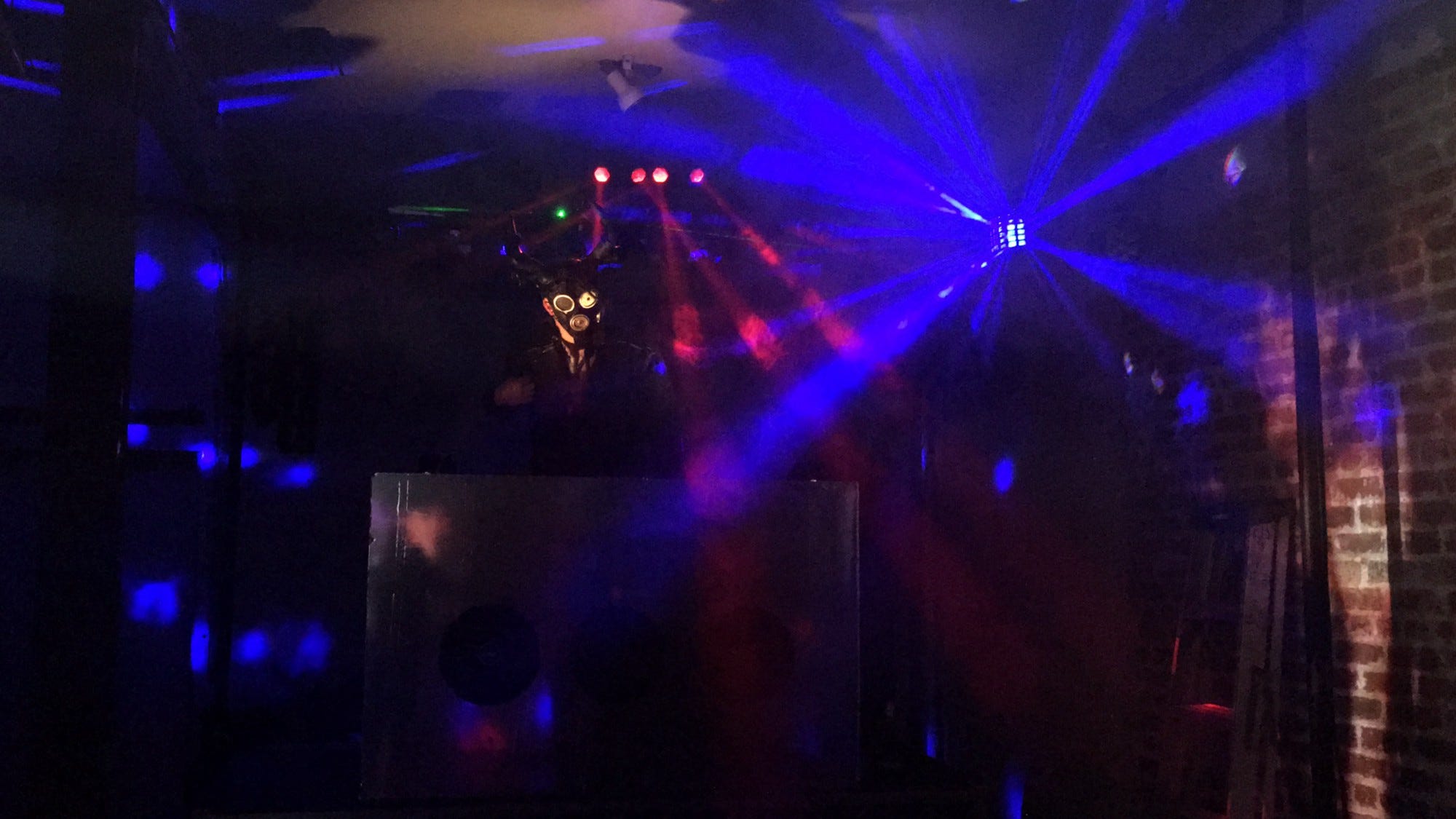 NoPro Podcast Episode 124 — Amos: A Play With Music