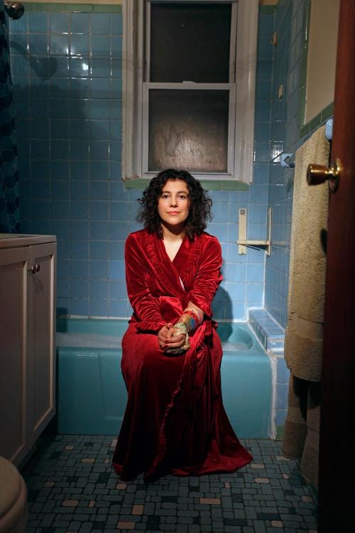 Las Vegas, NV: Broken Bone Bathtub