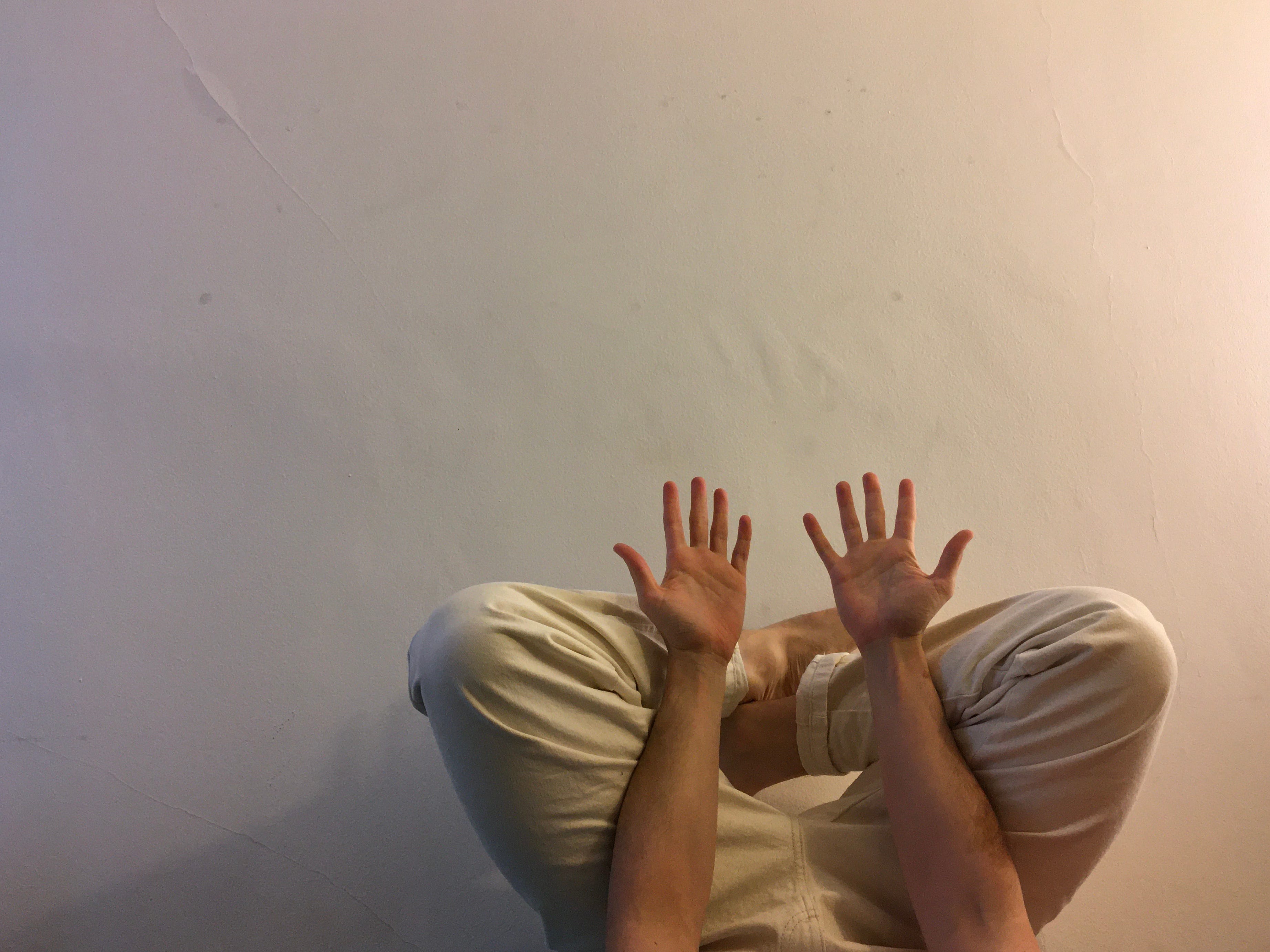 Travel the World From Your Couch in ‘Long Distance Affair’ (Review)