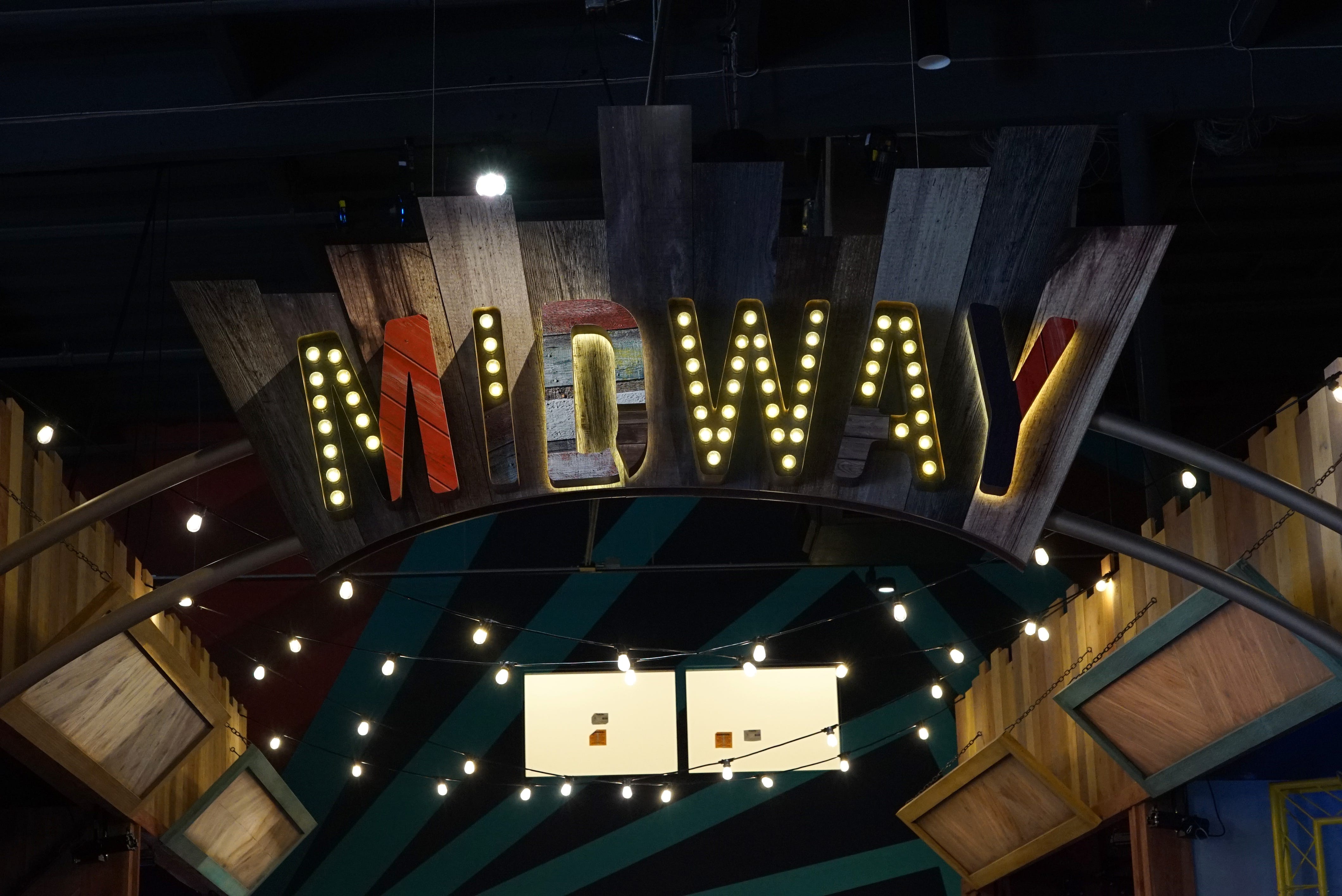 Oh Happy Day: The Two Bit Circus Is Coming To Town