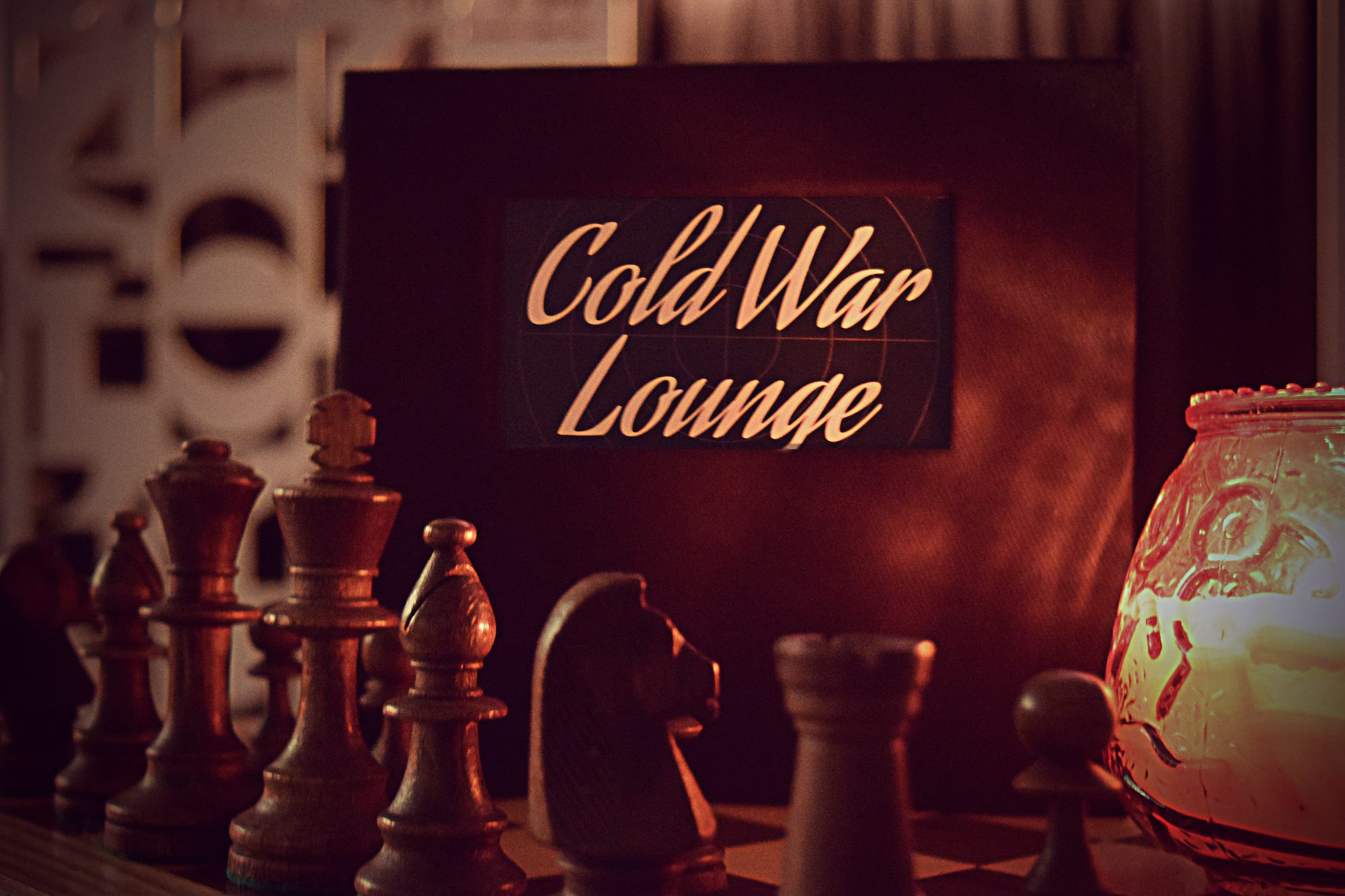 LA: Cold War Lounge: The Asset