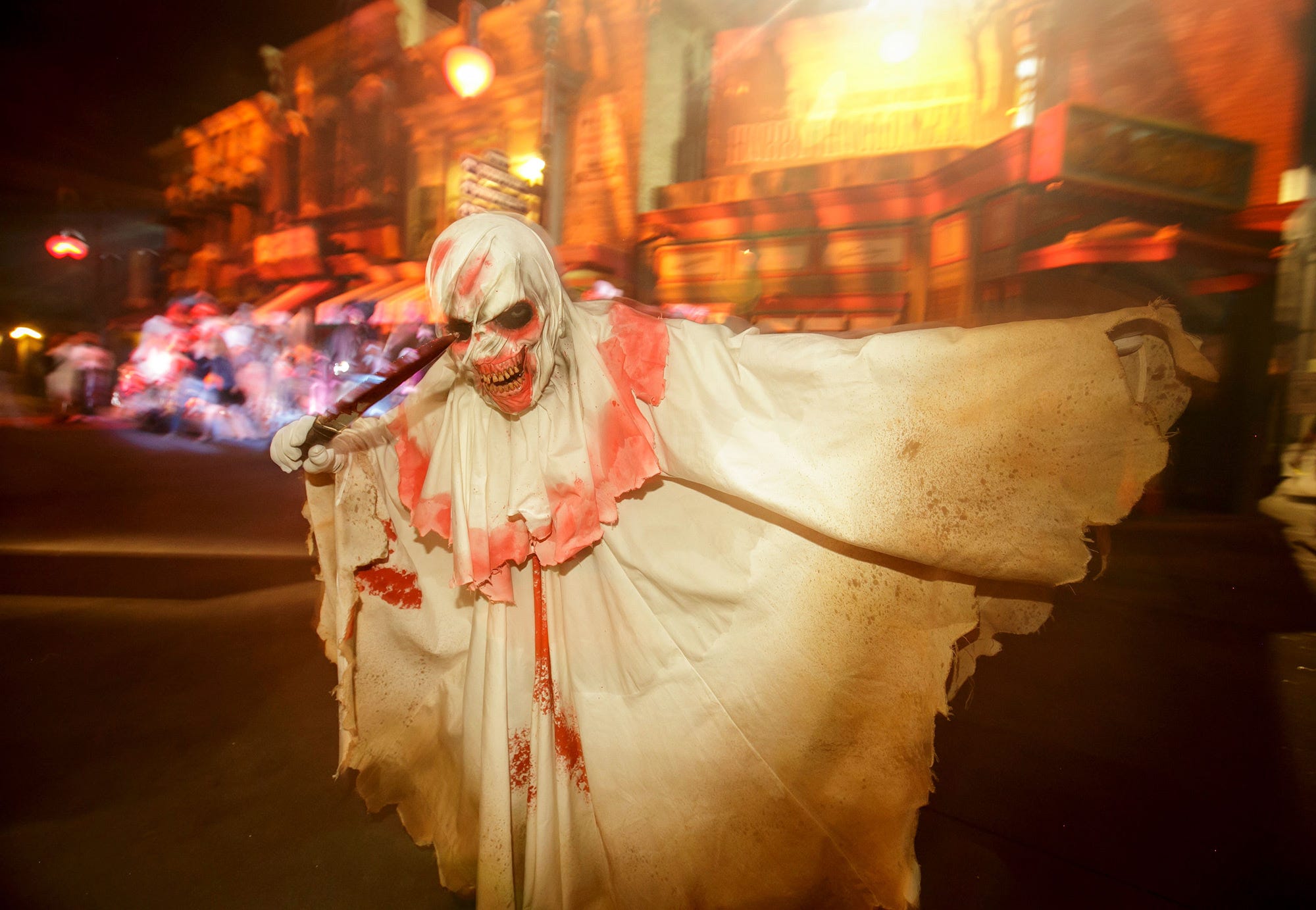 Inside 2018’s Universal Studios’ ‘Halloween Horror Nights’ (Review)