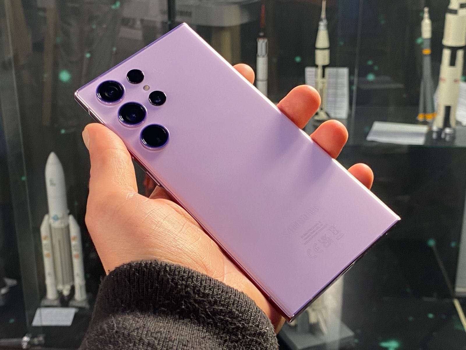 Galaxy S23 Ultra na nova cor Lavanda