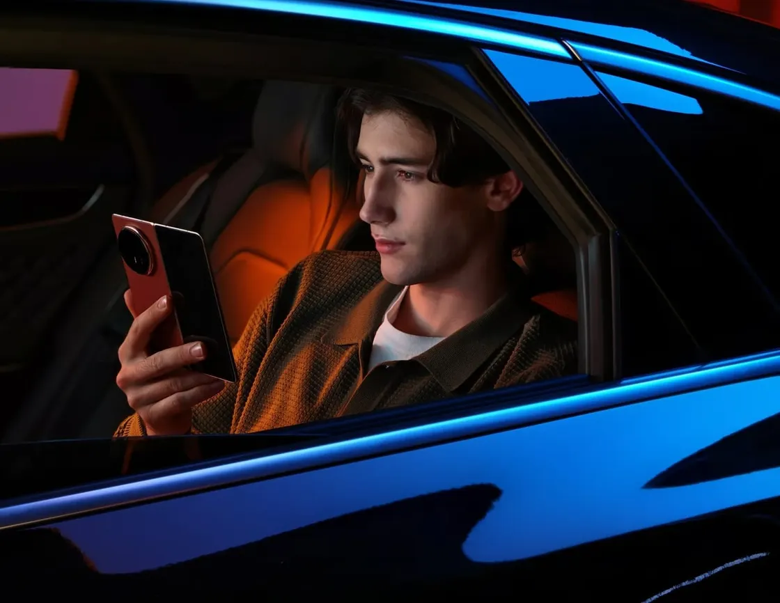 Honor Magic V5: o dobrável mais fino do mundo é oficial