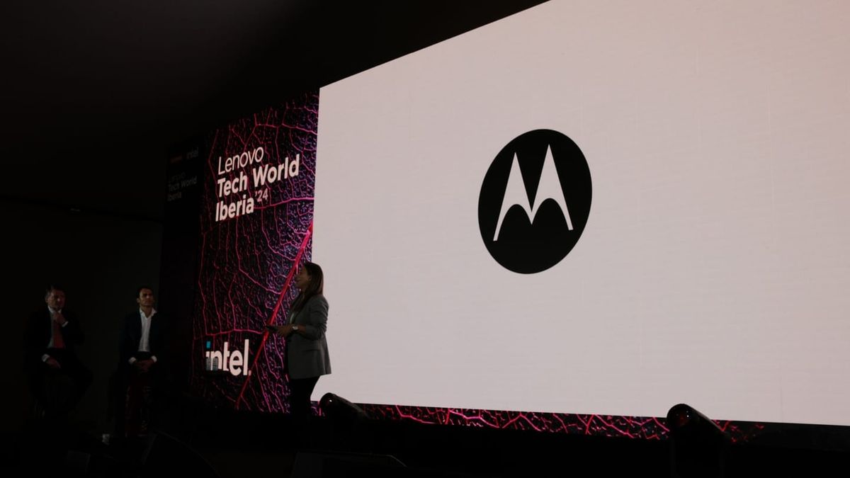 Motorola dá a conhecer o seu programa moto AI